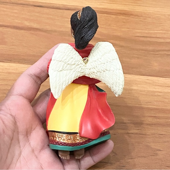 Vintage 1996 A Celebration of Angels Series African American Angel Ornament - Picture 6 of 12